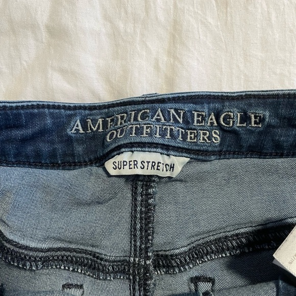 American Eagle High Rise Shorts - Picture 3 of 5